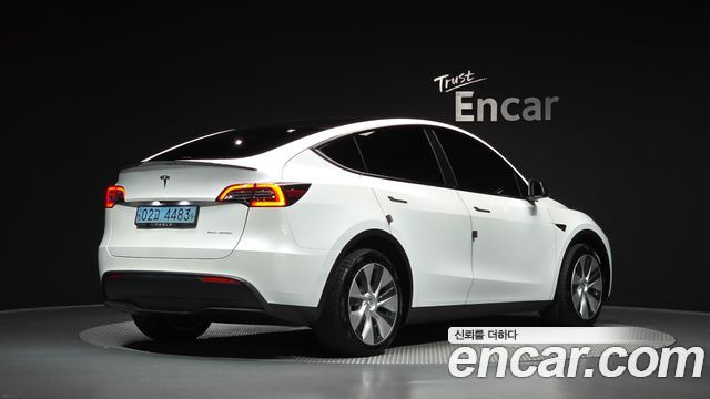 Tesla Model Y Long Range AWD 2022 — фото 2