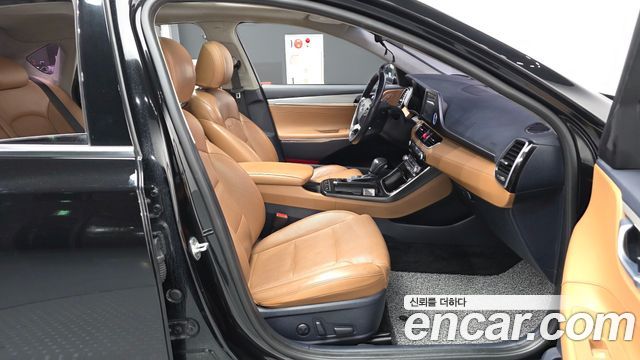 Hyundai Grandeur (IG) 3.0 Exclusive Special 2018 — фото 11