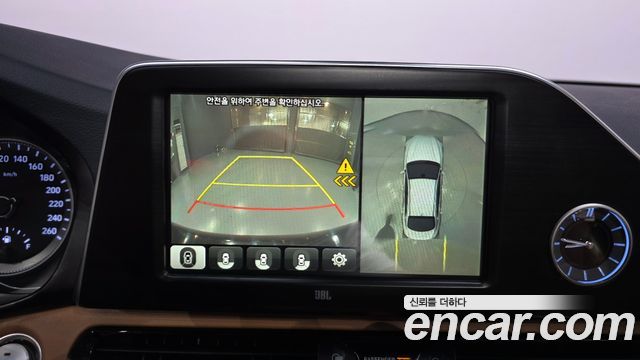 Hyundai Grandeur (IG) 3.0 Exclusive Special 2018 — фото 15
