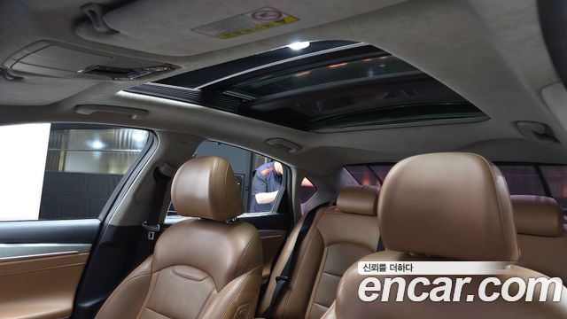 Hyundai Grandeur (IG) 3.0 Exclusive Special 2018 — фото 18