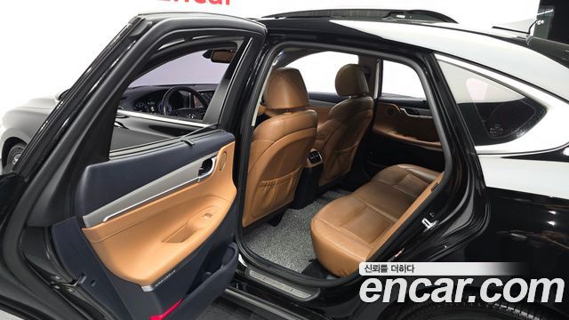 Hyundai Grandeur (IG) 3.0 Exclusive Special 2018 — фото 26