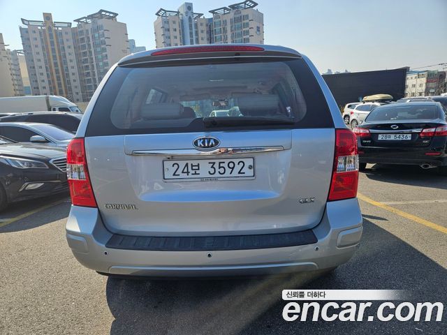 Kia Carnival R New Carnival GLX High-Deluxe 2011 — фото 3