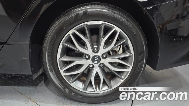 Kia K5 (III) 2.0 Trendy 2021 — фото 21