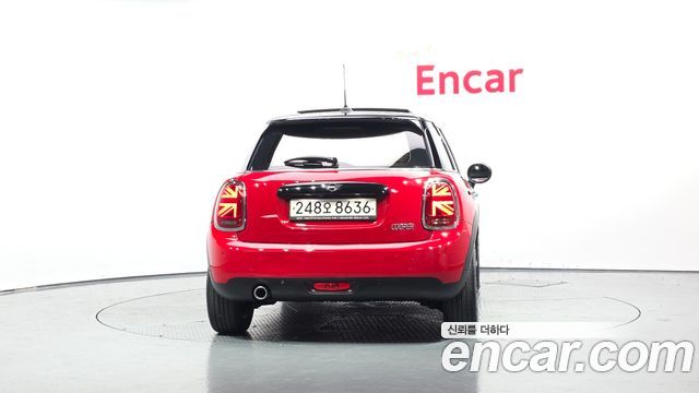 MINI Cooper 5Door HIGH 3rd 2020 — фото 4
