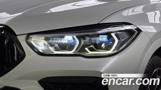 BMW X6 (G06) xDrive40i M Sport 2023 — фото 22
