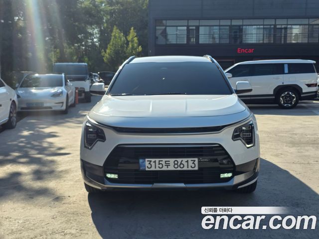 Kia Niro Prestige 2022 — фото 2