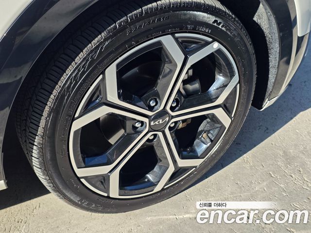 Kia Niro Prestige 2022 — фото 23