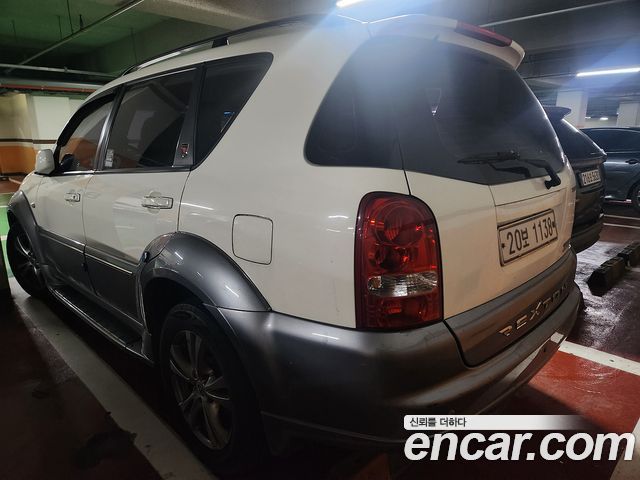 KG Mobility (SsangYong) Super Rexton 2WD RX4 High Deluxe 2011 — фото 2