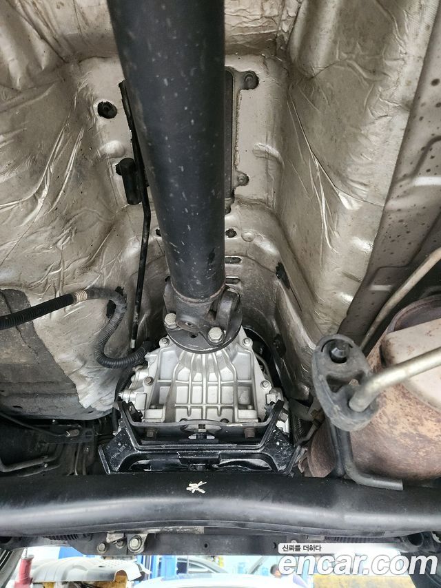 KG Mobility (SsangYong) Super Rexton 2WD RX4 High Deluxe 2011 — фото 6