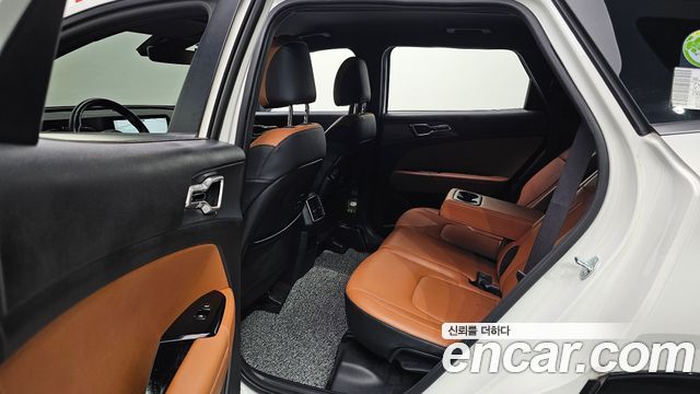 Kia Sportage (V) Gasoline 1.6 Turbo 2WD Nobleless 2023 — фото 11