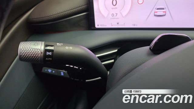 Genesis G80 (RG3) Gasoline 2.5 Turbo AWD 2025 — фото 31