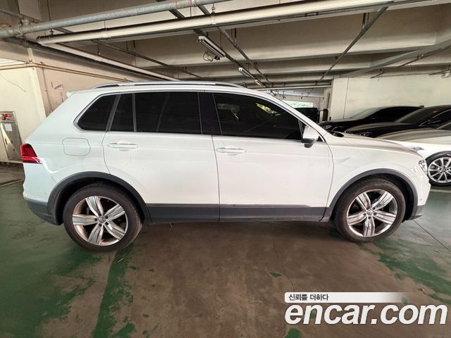 Volkswagen Tiguan (II) 2.0 TDI 4Motion Prestige 2020 — фото 5