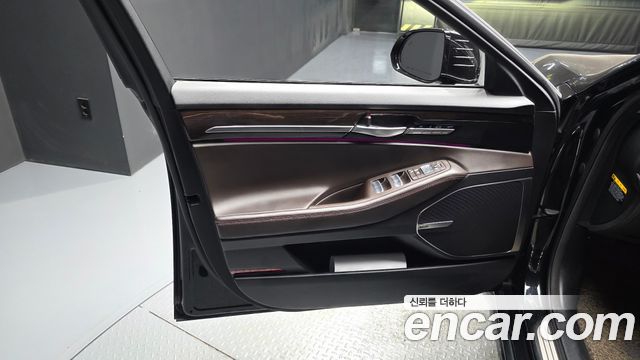 Genesis EQ900 3.3 T-GDI AWD Premiun Luxury 2016 — фото 24