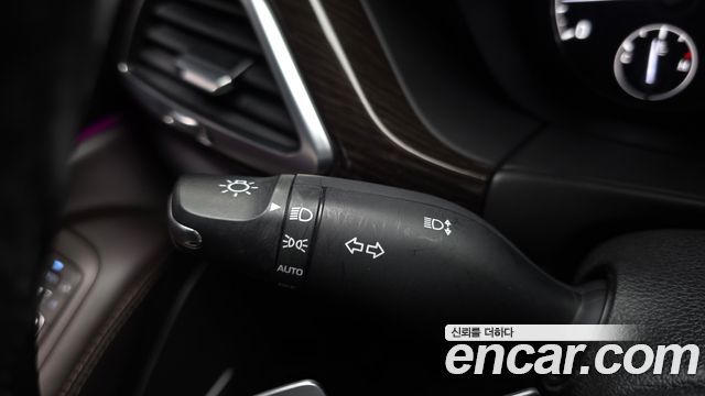 Genesis EQ900 3.3 T-GDI AWD Premiun Luxury 2016 — фото 29