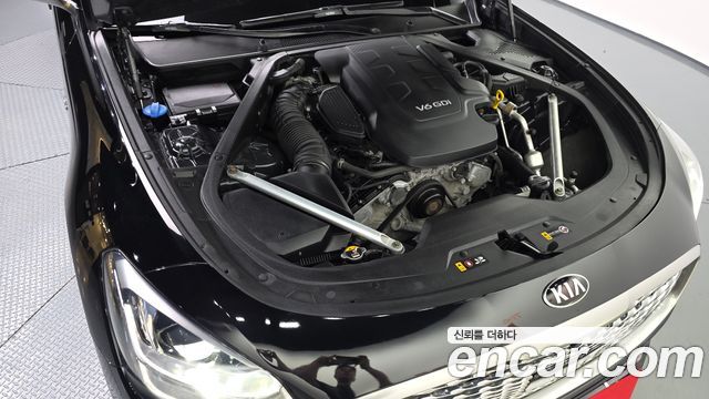 Kia K9 3.8 GDI AWD PlatinumⅢ 2019 — фото 6