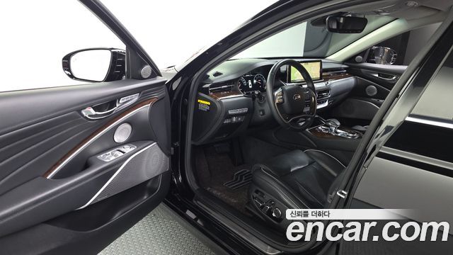 Kia K9 3.8 GDI AWD PlatinumⅢ 2019 — фото 10
