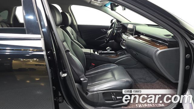 Kia K9 3.8 GDI AWD PlatinumⅢ 2019 — фото 11