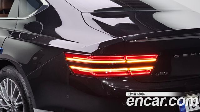 Genesis G80 (RG3) Gasoline 2.5 Turbo AWD 2022 — фото 23