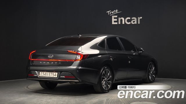 Hyundai Sonata (DN8) 2.0 Premium Family 2020 — фото 2