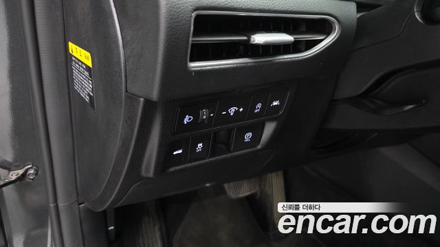 Hyundai Sonata (DN8) 2.0 Premium Family 2020 — фото 18