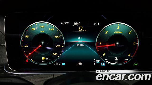 Mercedes-Benz E-Class (W213) E220d 4MATIC AMG Line 2022 — фото 8