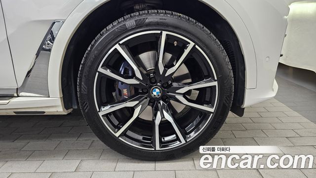 BMW X7 (G07) xDrive 40i M Sport 7STR 2021 — фото 21