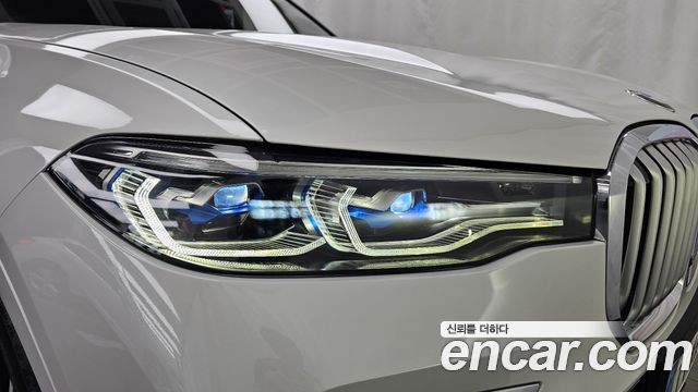 BMW X7 (G07) xDrive 40i M Sport 7STR 2021 — фото 22