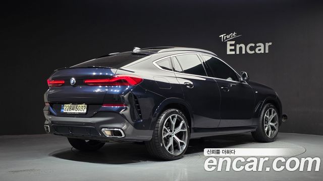 BMW X6 (G06) xDrive40i M Sport 2023 — фото 2
