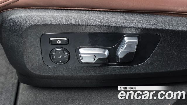 BMW X6 (G06) xDrive40i M Sport 2023 — фото 31