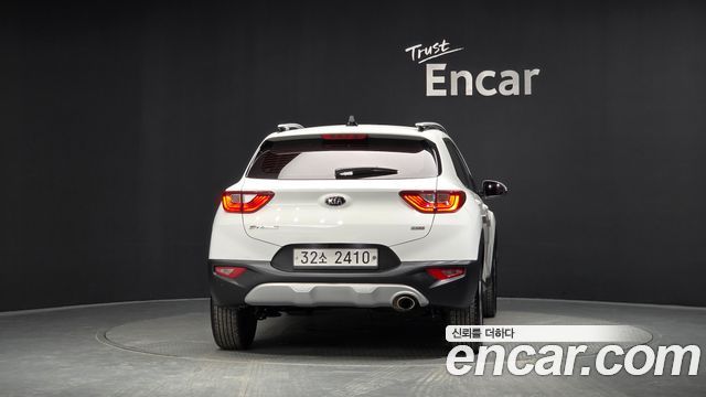 Kia Stonic 1.0 Turbo Trendy 2019 — фото 4