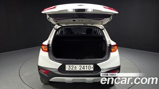 Kia Stonic 1.0 Turbo Trendy 2019 — фото 20