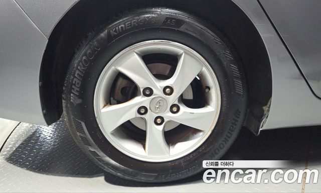Hyundai Avante 1.6 GDi Smart Standard 2014 — фото 5