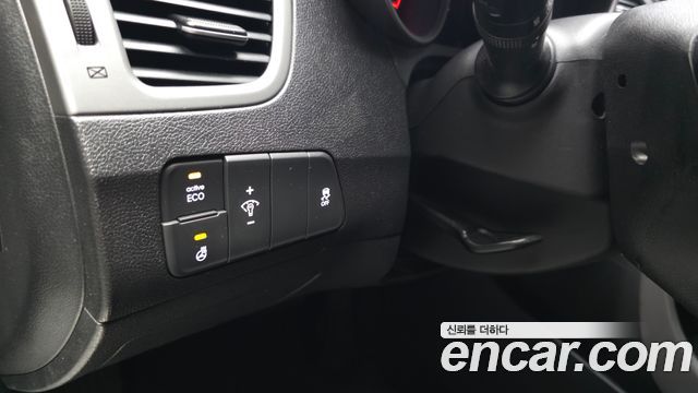 Hyundai Avante 1.6 GDi Smart Standard 2014 — фото 19