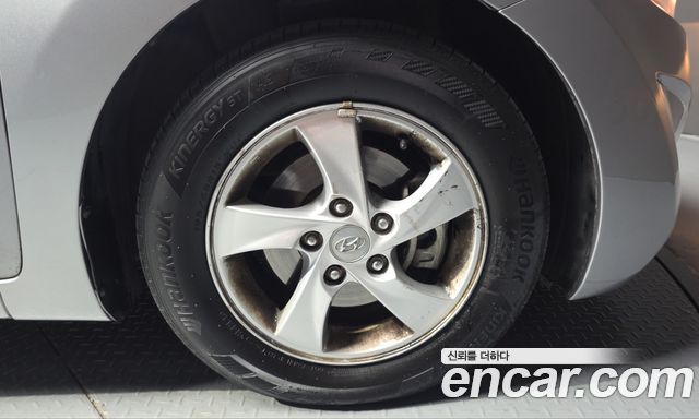 Hyundai Avante 1.6 GDi Smart Standard 2014 — фото 21