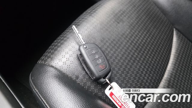 Hyundai Avante 1.6 GDi Smart Standard 2014 — фото 30