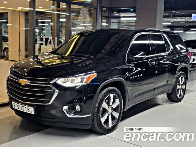 Chevrolet Traverse 3.6 AWD LT Leather 2021 — фото 1