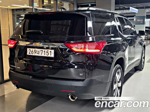 Chevrolet Traverse 3.6 AWD LT Leather 2021 — фото 4