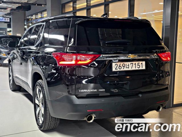 Chevrolet Traverse 3.6 AWD LT Leather 2021 — фото 5