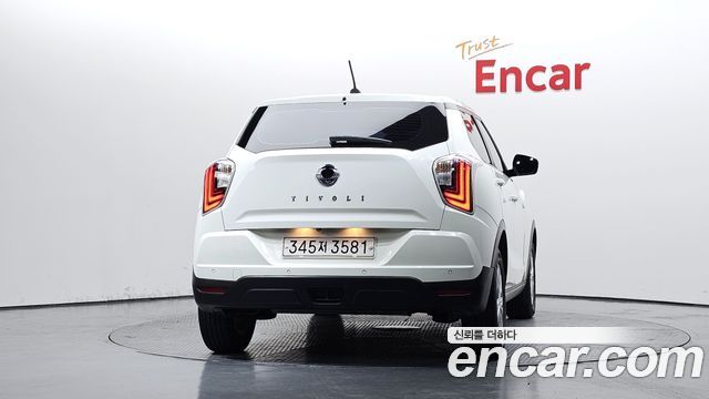 KG Mobility (SsangYong) Very New Tivoli Gasoline 1.5 2WD V1 2021 — фото 4