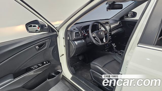 KG Mobility (SsangYong) Very New Tivoli Gasoline 1.5 2WD V1 2021 — фото 10