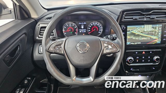 KG Mobility (SsangYong) Very New Tivoli Gasoline 1.5 2WD V1 2021 — фото 13