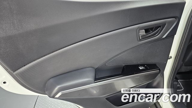 KG Mobility (SsangYong) Very New Tivoli Gasoline 1.5 2WD V1 2021 — фото 25