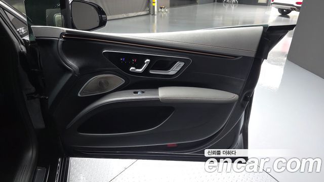 Mercedes-Benz EQS (V297) EQS450 4MATIC 2023 — фото 24