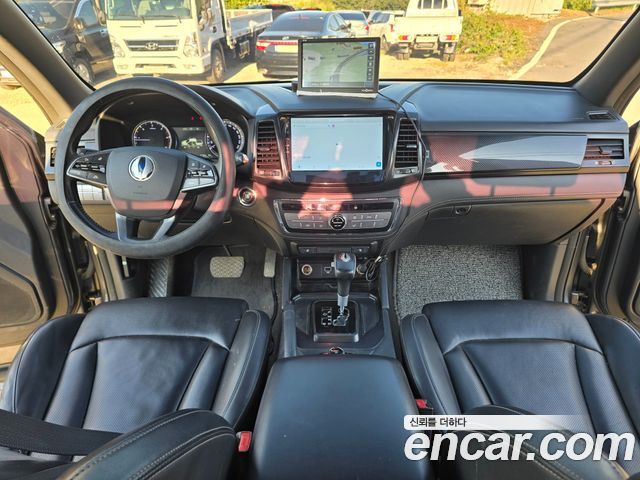 KG Mobility (SsangYong) Rexton Sports Khan Diesel 2.2 4WD Noblesse (Leaf) 2021 — фото 8