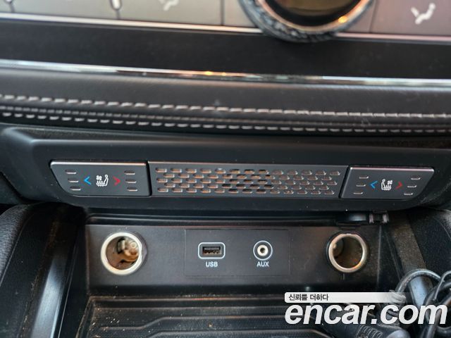 KG Mobility (SsangYong) Rexton Sports Khan Diesel 2.2 4WD Noblesse (Leaf) 2021 — фото 16