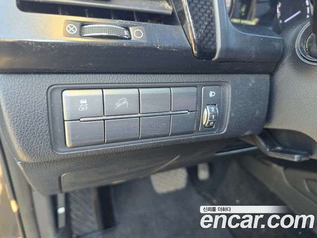 KG Mobility (SsangYong) Rexton Sports Khan Diesel 2.2 4WD Noblesse (Leaf) 2021 — фото 21