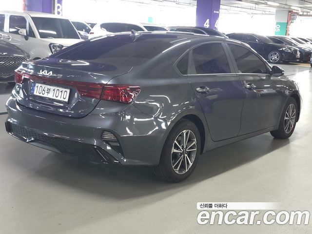 Kia K3 (II) 1.6 Prestige 2023 — фото 2