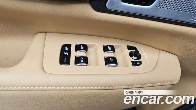 Volvo S90 B6 AWD Inscription 2022 — фото 32