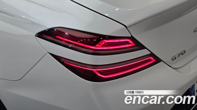 Genesis G70 Gasoline 3.3T 2WD 2021 — фото 29