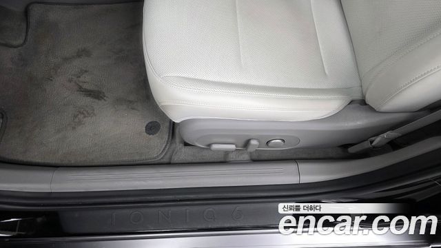 Hyundai Ioniq 6 Long Range AWD Exclusive 2023 — фото 31